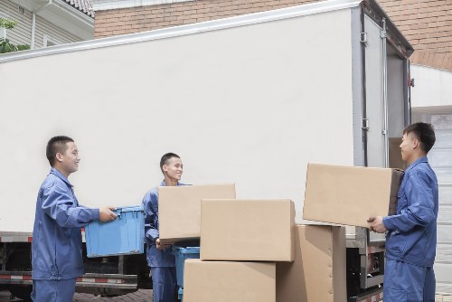 Careful box labelling and packing supplies for relocation