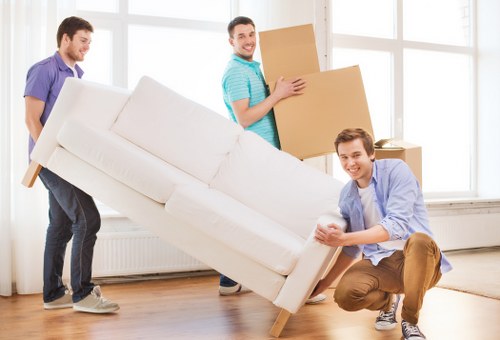Moving truck support for local Putney customers