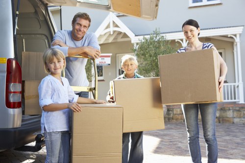 Professional truck hire support for moving day in Putney