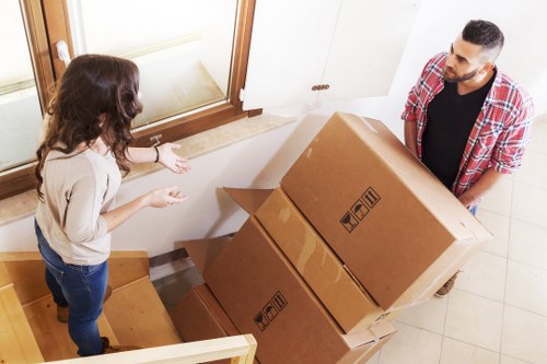 Van loading estimate for a small Putney flat removal